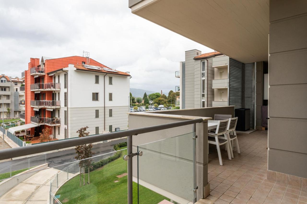 Apartamento Terrazza Arrighi - Affitti Brevi Italia Lucca Exterior foto