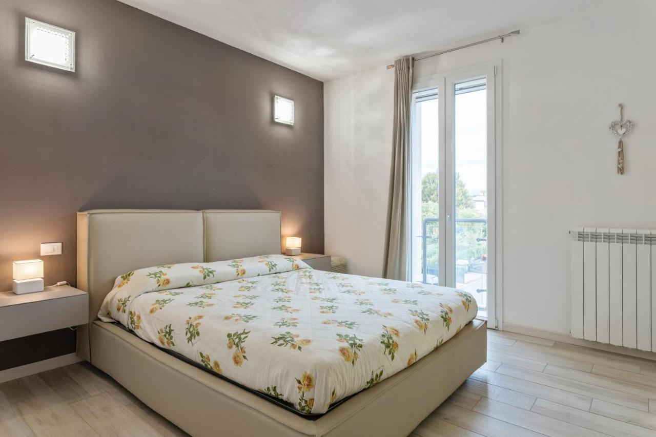 Apartamento Terrazza Arrighi - Affitti Brevi Italia Lucca Exterior foto